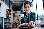 まずは読み切りやすい本から入るのがコツ