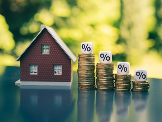 メリット③:ほかのローンとまとめれば、金利の優遇を受けられることも