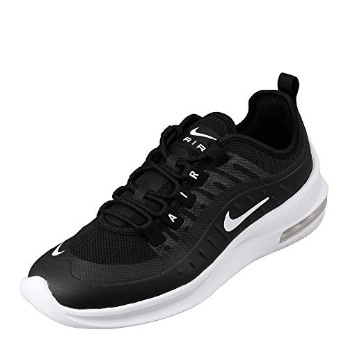 NIKEやアディダスなど有名ブランドにも注目