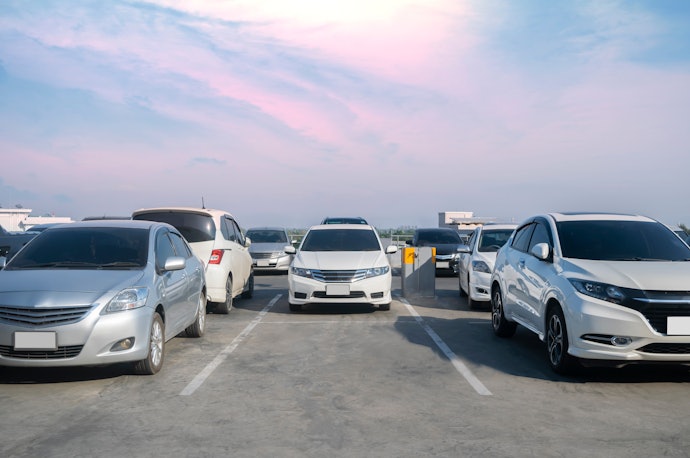 希望する車に乗るためには、取り扱い車種が豊富なサービスがベター