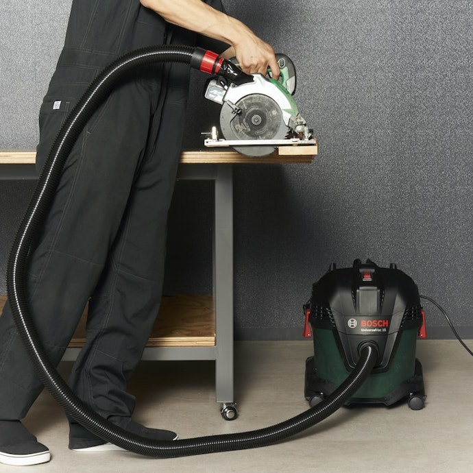 BOSCH 乾湿両用コードレスクリーナー VAC115をレビュー!クチコミ BOSCH 乾湿両用コードレスクリーナー VAC115をレビュー!クチコミ
