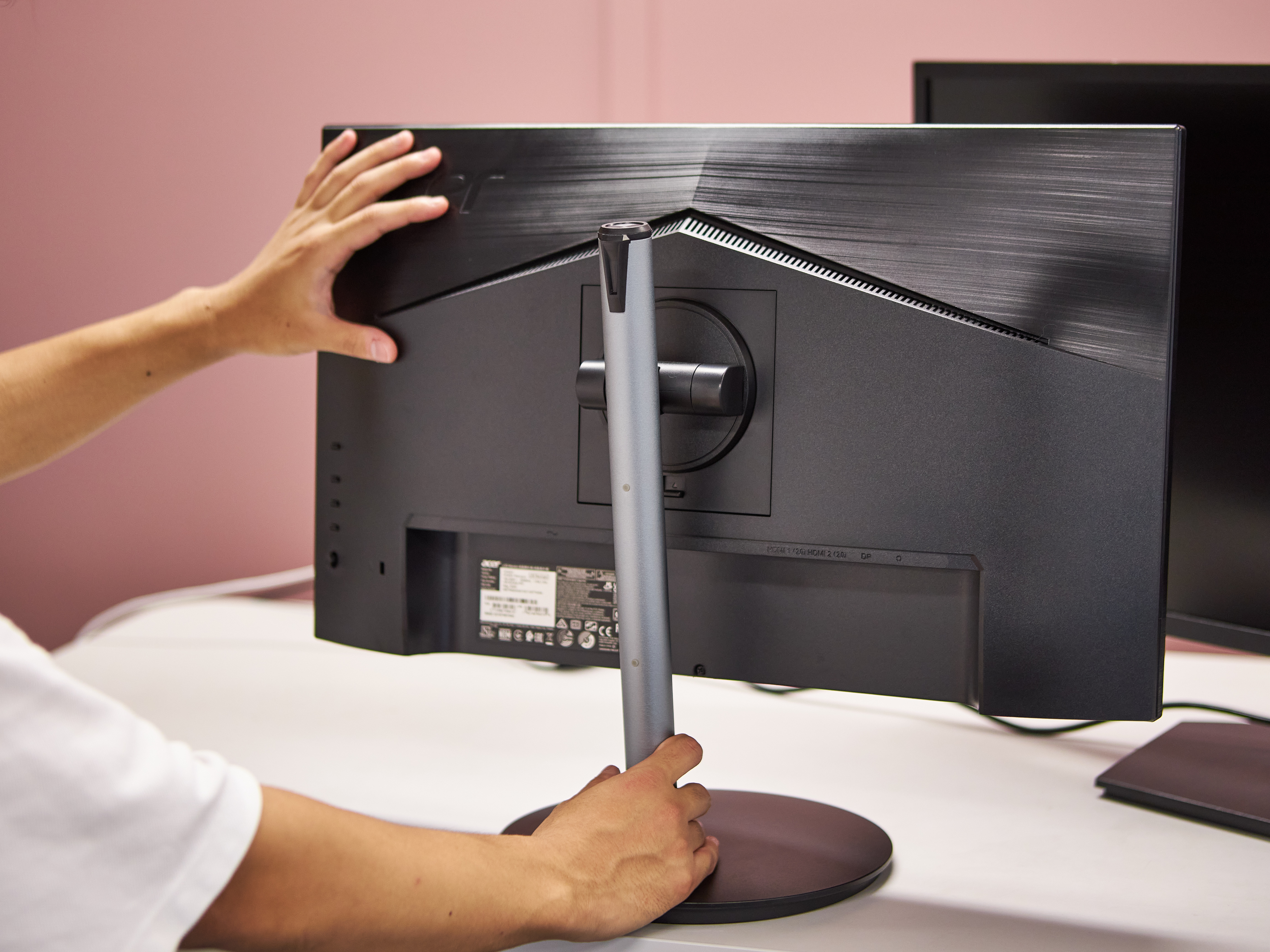 アイ・オー・データ機器 ゲーミングモニター LCD-GCU321HXABを検証