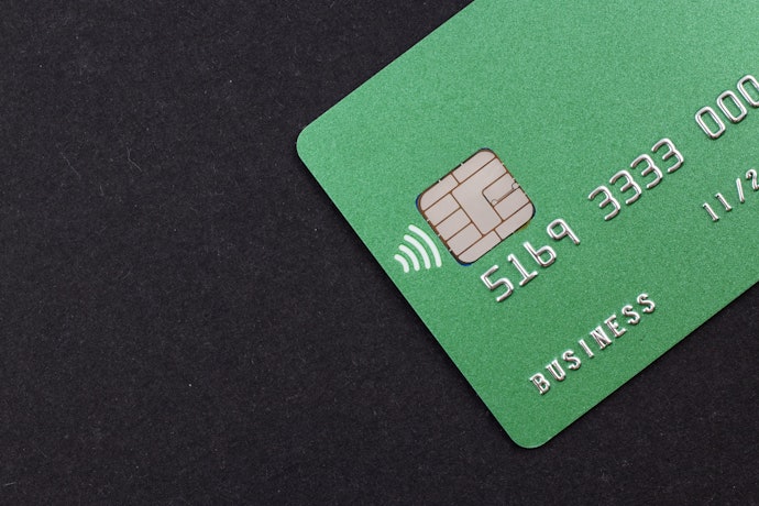 クレジットカードを保有している人はキャッシングの利用も検討しよう