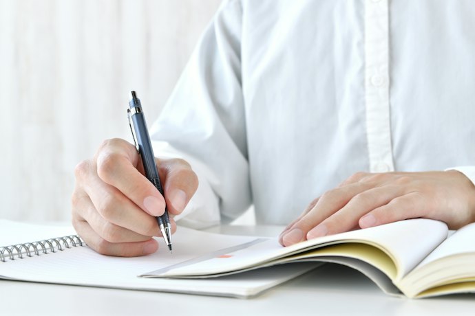 科目A・科目Bをそれぞれ対策できる参考書を選択しよう