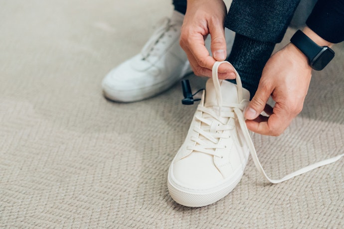 靴の種類や好みに合わせて靴紐の通し方を使い分けよう