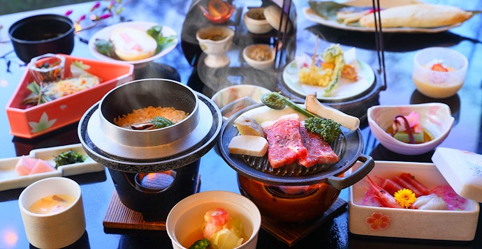 食事のメニューやスタイルをチェックしよう