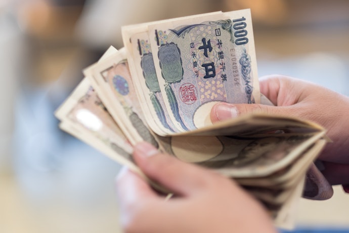 カードローン以外でお金を借りる方法を検討する