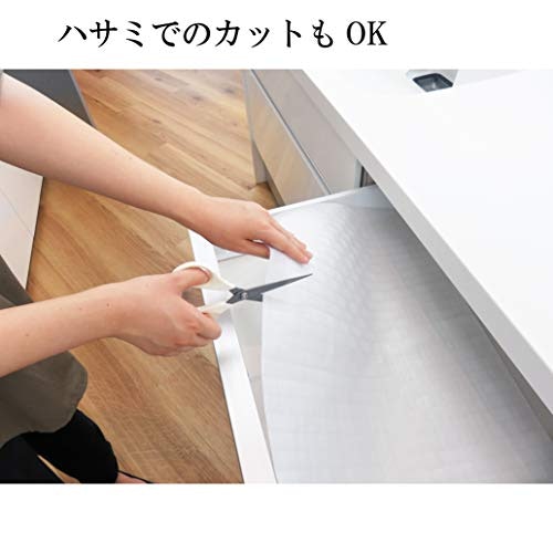サイズは食器棚の内寸に近いものを選択。どの商品も切って微調整が可能