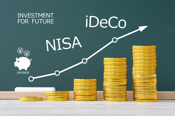 iDeCoは非課税運用できる私的年金制度。NISAとは目的が異なる