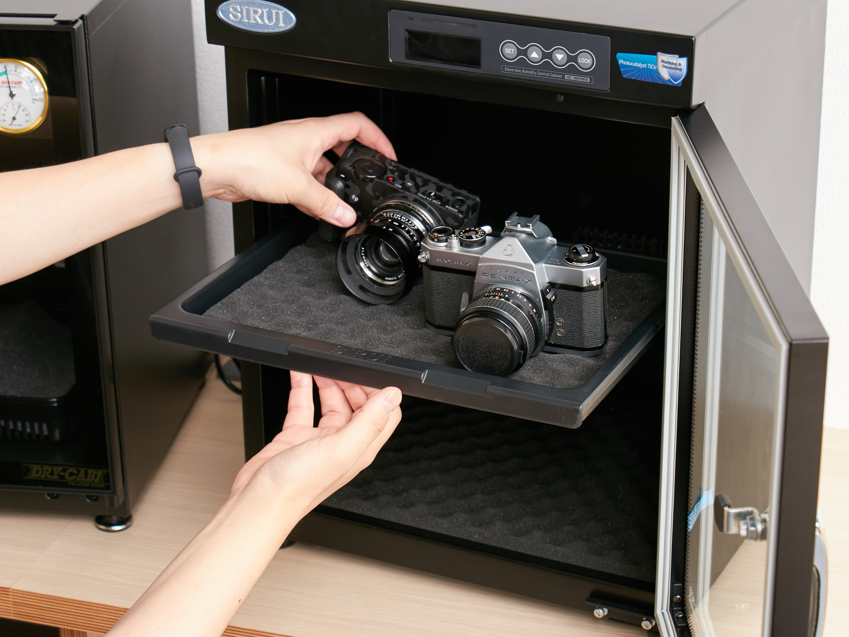 カメラ防湿庫 全自動ドライキャビネット LED照明 HNH-45K HANAHI カメラ防湿庫 除湿庫 全自動 ドライキャビネット ドライ