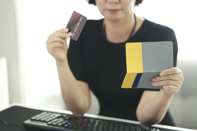 支払い方法として登録できる銀行口座とクレジットカードは?
