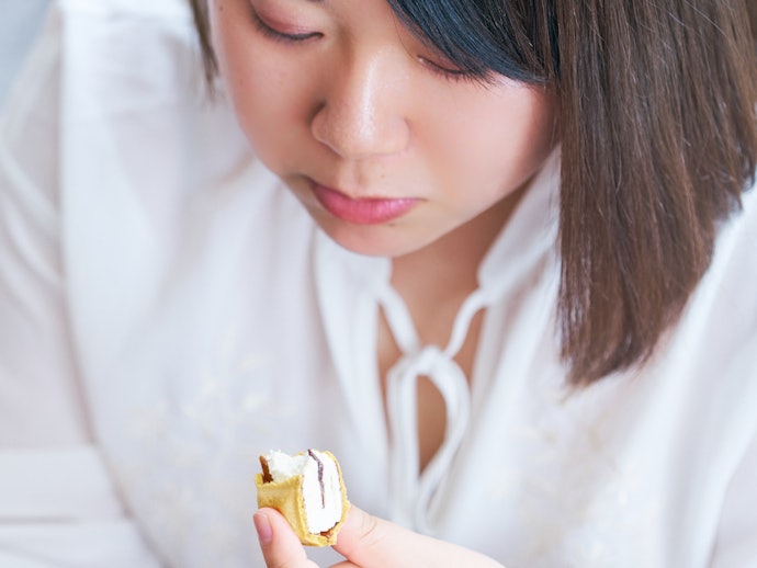 高脂質のアイスクリームは、炭水化物の量が少なくケーキやクッキーなどと比べて太りにくい