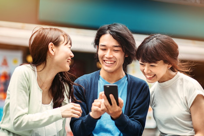 eximo|インターネットや家族通話を無制限で使いたい人