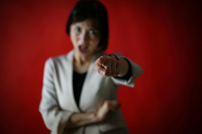 内定の承諾や辞退を急かされる