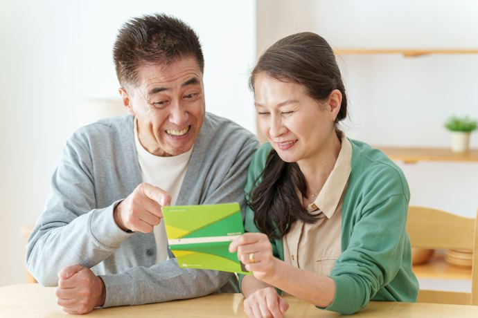 一時金形式:一括で受け取る方法。退職所得控除で大きな税優遇が受けられる
