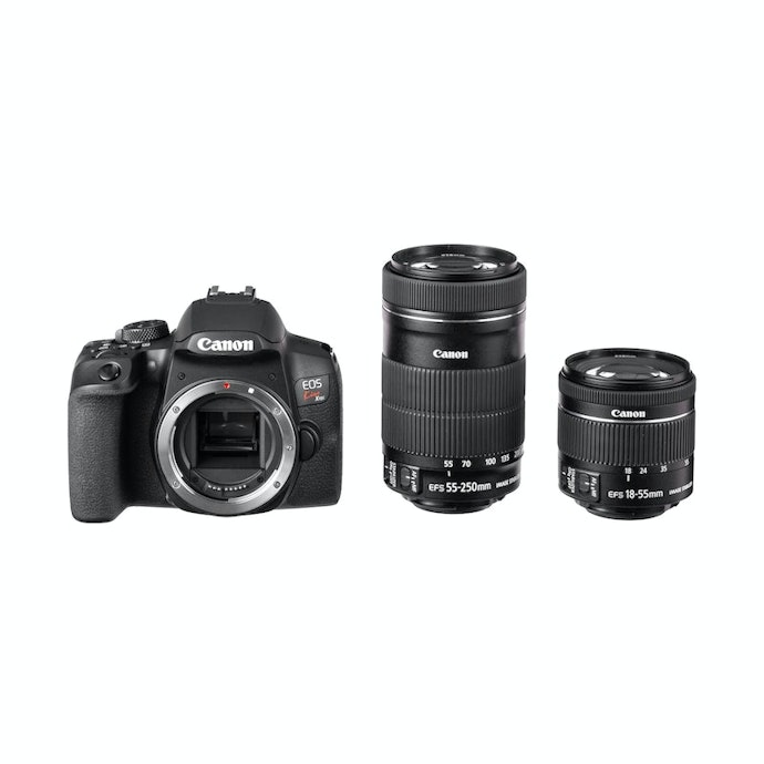 EOS Kiss X10iとの違いは?