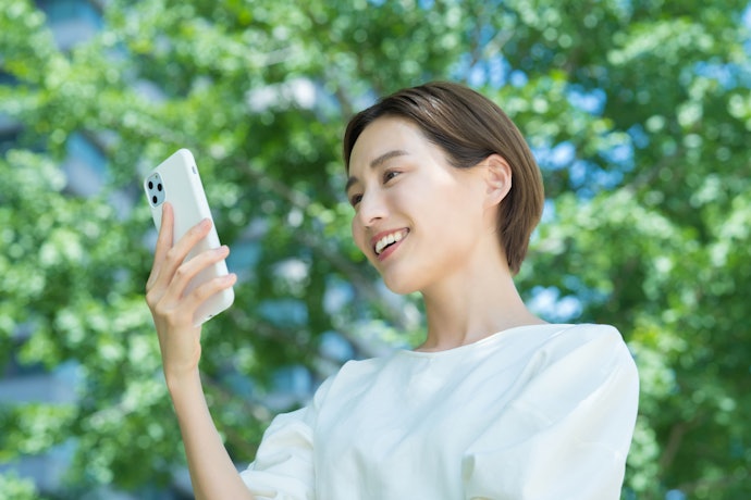 ギガを使い切っても、最大1Mbpsで利用可能