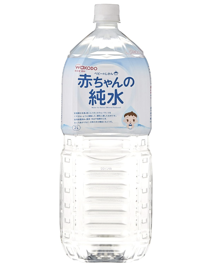 迷ったら赤ちゃん向けの純水を選ぼう。不純物が少なく、加熱殺菌済みが多い