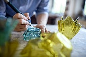 文字入りやメッセージカードつきのものは感謝の気持ちを伝えやすい
