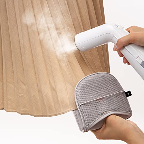 ニトリ アイロンミトン アイロン台はもう不要!【ニトリ】の「アイロンミトン」で、ハンガーに