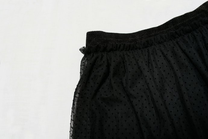 ウエストサイズはフリーのものが主流。中には調節可能なものも
