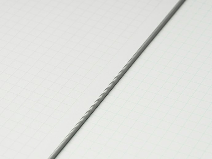見返しやすさを重視するなら、薄いグレーや水色の罫線がおすすめ