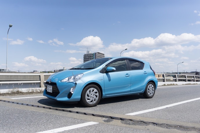 短期間だけ車が必要な人は、リース契約期間もチェック
