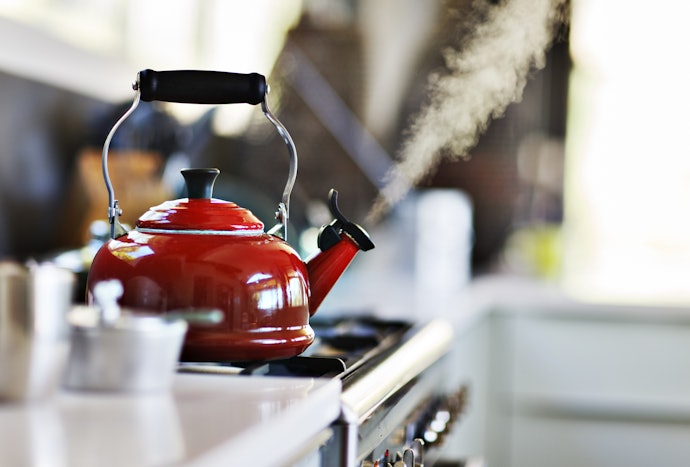 カルキ臭が苦手な人は煮出しで麦茶を作ろう
