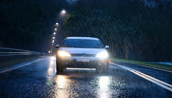 雨やホコリによる故障が心配なら、IP67以上のものを選ぼう