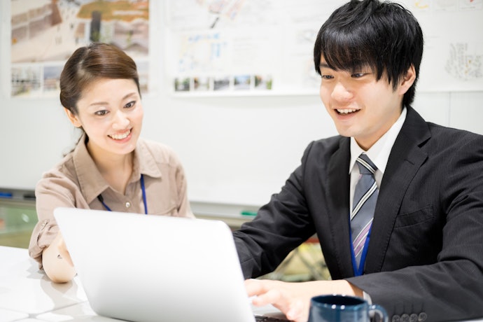 操作性のよさも重要。無料トライアルからはじめよう