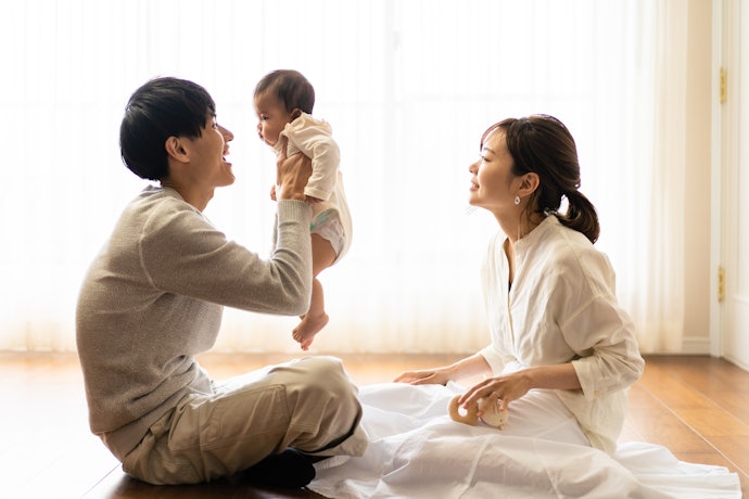 共働きなら出産や子育ては可能