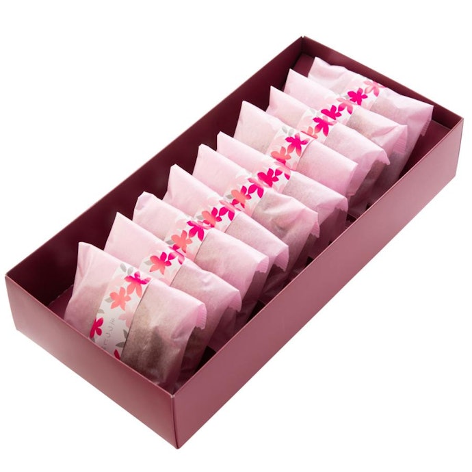 配り方に合った包装のものをチョイス。複数人に配るなら個包装が便利