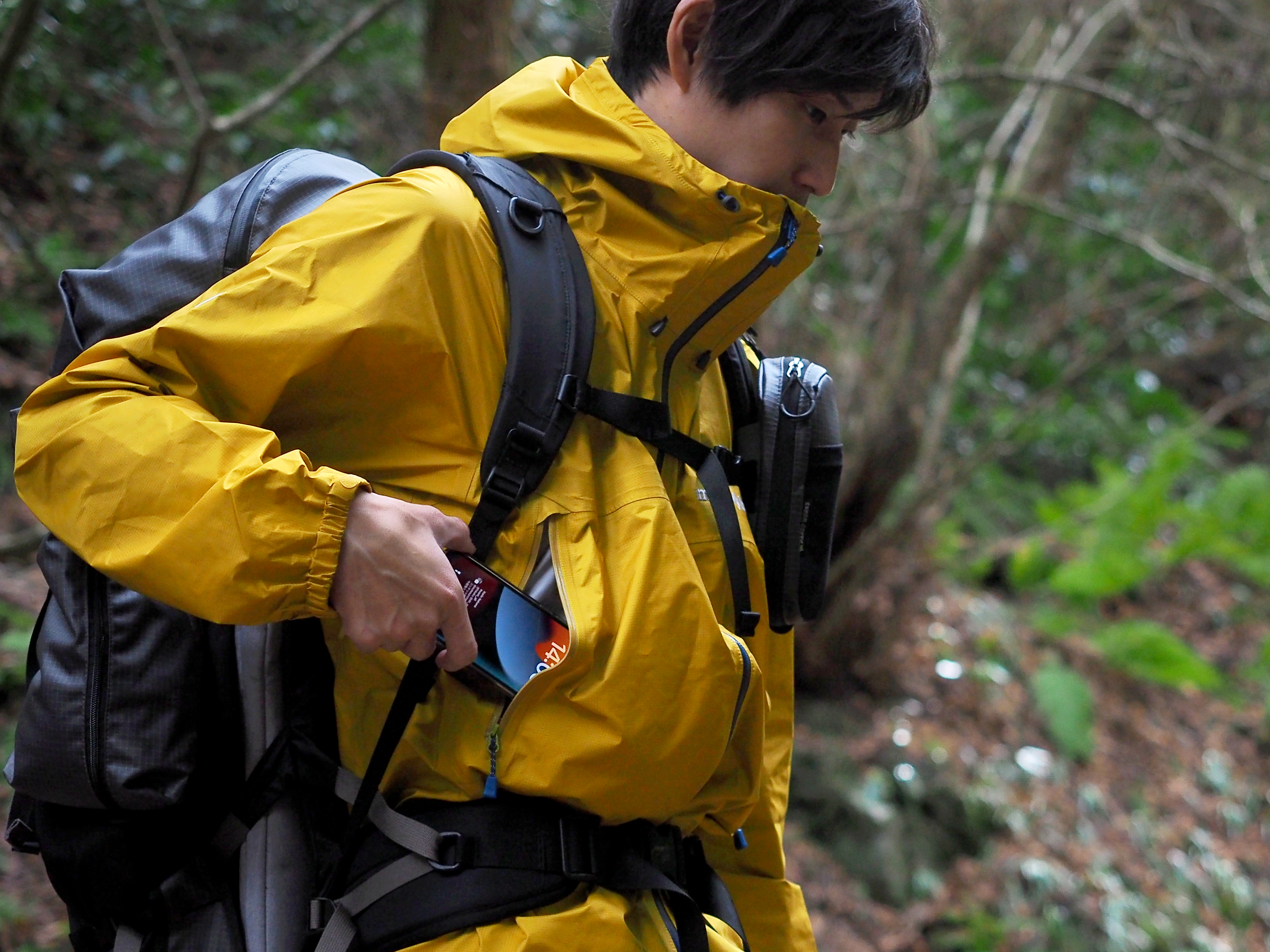 モンベル ストームクルーザージャケットをレビュー！クチコミ