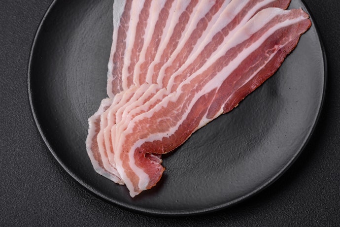 肉本来の味を楽しみたいなら、無添加商品も候補に入れて