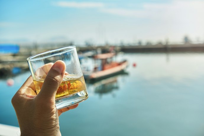 よりラム酒を楽しむなら原産国にも注目しよう