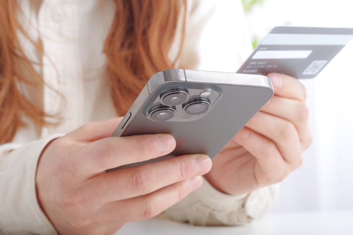 クレジットカードのキャッシング機能との違いは?