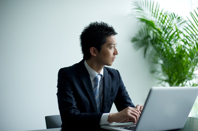 本音で多いのは給料や上司との関係