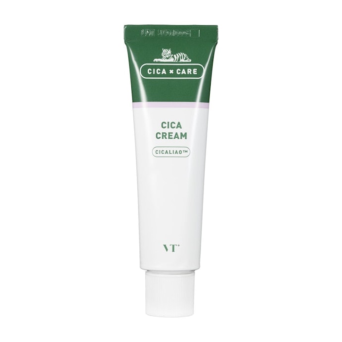 VT COSMETICS JAPANのVT CICAクリームは軽いつけ心地で伸ばしやすい
