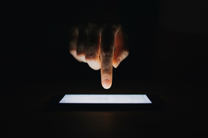 UQ mobileを短期解約して乗り換えるとブラックリストに入る?