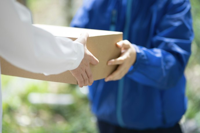 バレずに検査したい人は、受け取り方法に注目しよう