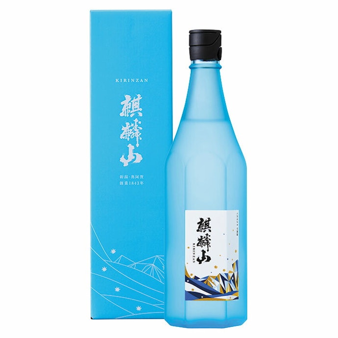 贈り物や特別な日の乾杯には、「金雲母」「ながれぼし」をチョイス