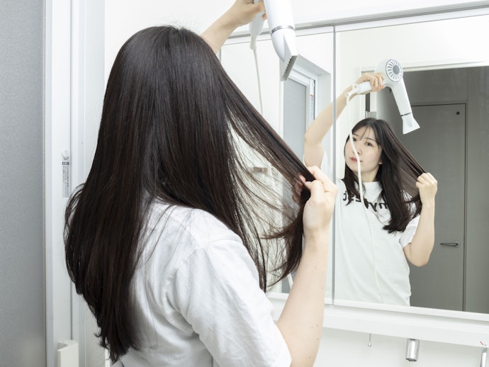 髪が長い人はまとまりや指通りなど仕上がりも重視して