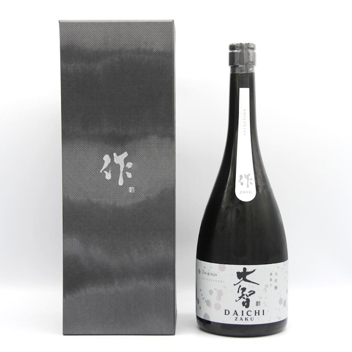 プレゼント・贈呈用に「作」を選ぶなら化粧箱付・飲み比べセット