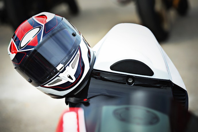 迷ったらデザインにも注目!バイクのデザインに合わせてみて