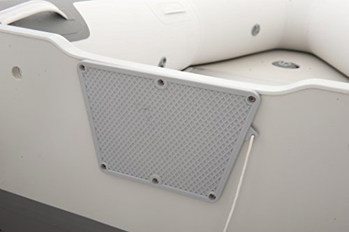 船外機やエレキモーターを取りつけるならトランサムボードつきか確認