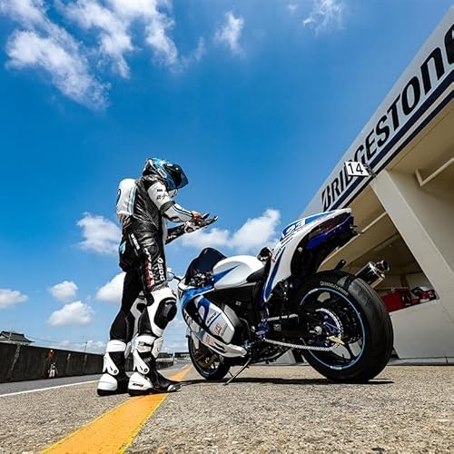 デザイン・カラーも大切!ウエアやバイクとのコーディネートを楽しもう