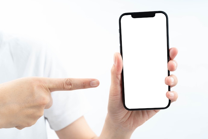 ①手持ちの端末がUQ mobileで使用できるか確認する
