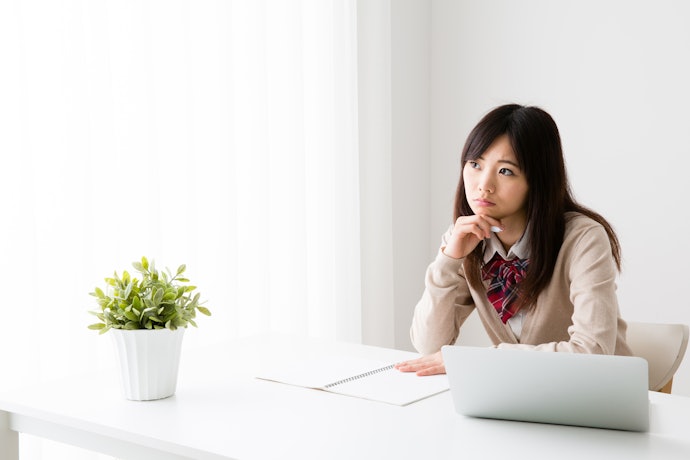 未成年者名義で申し込んでいる