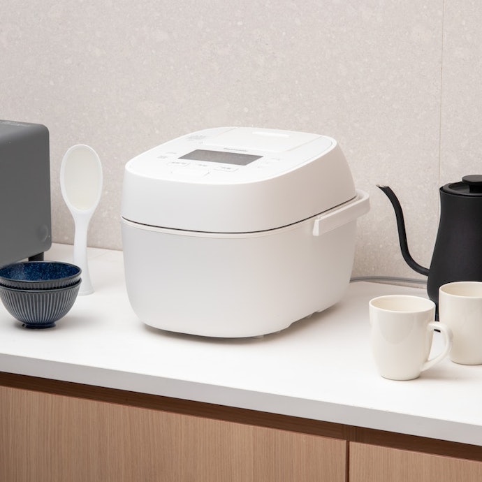 パナソニック おどり炊き 可変圧力IHジャー炊飯器 SR-W10Aを