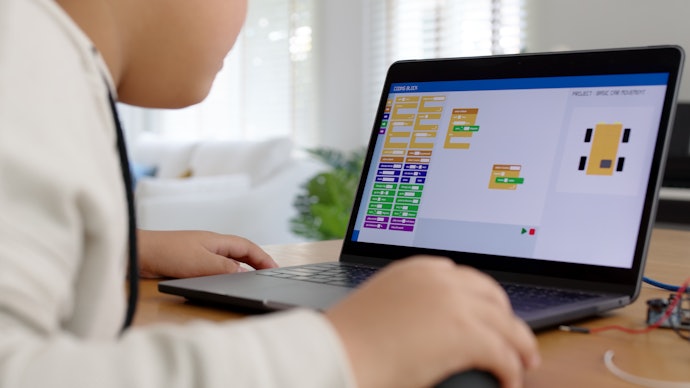 子どもの安全を管理するなら、フィルタリング機能やペアレンタルコントロール機能に注目しよう